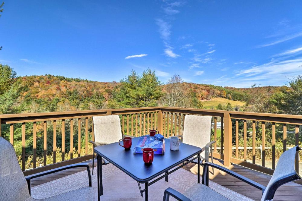 Welcoming Boone Getaway Near Hiking and Skiing!